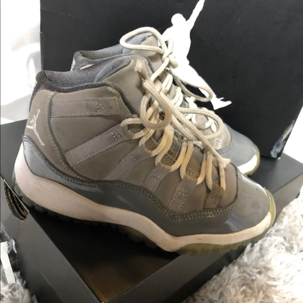 Jordan Cool Grays 11